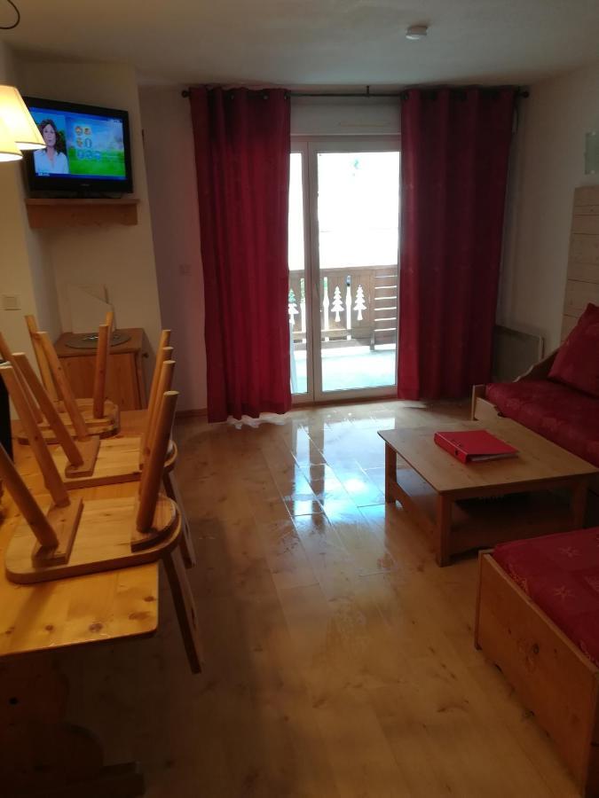 Appartement T3 - 5 Pers - Les Pics D Aran 3* Bagneres-de-Luchon Екстер'єр фото